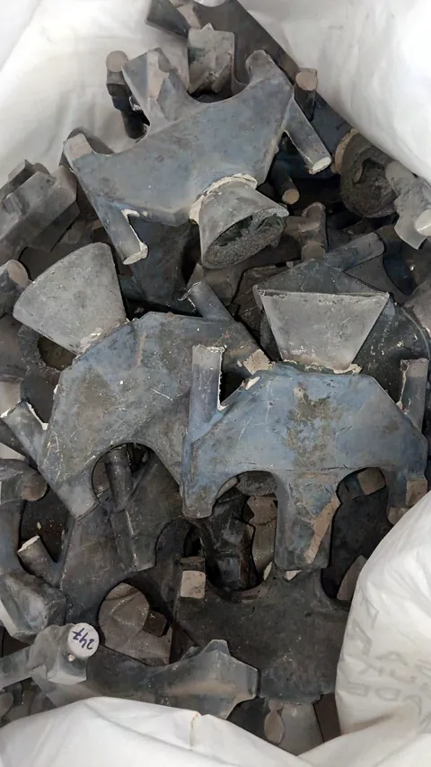 MAR-M 247 casting revert: gating sections and pour cups, bagged
